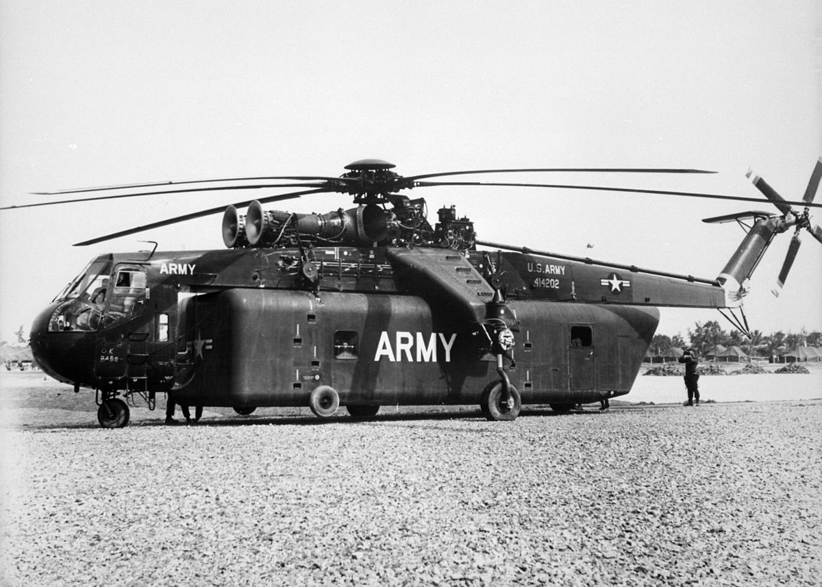 1200px-CH-54_Tarhe_1960.jpg