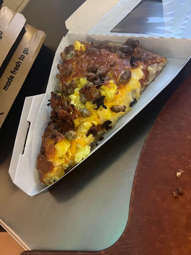 breakfastpizza.jpg