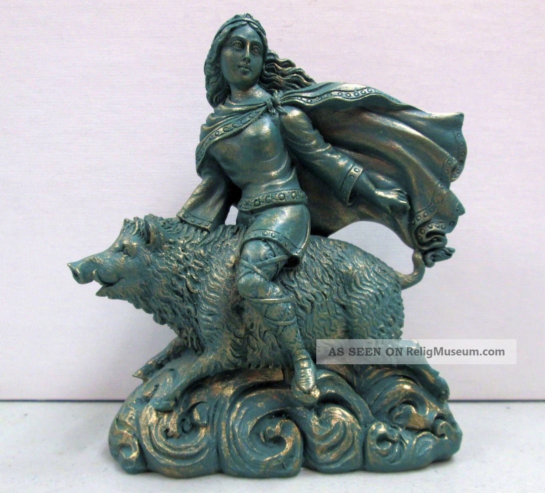 freya_norse_warrior_goddess_on_boar_hildisvini_statue_fb_1_lgw.jpg